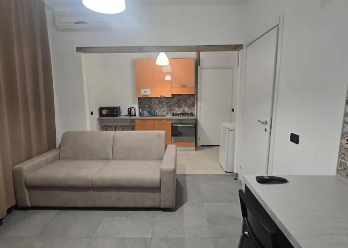 Chic And Exclusive Apartment *